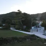 Gasthuis Chalikias 3*