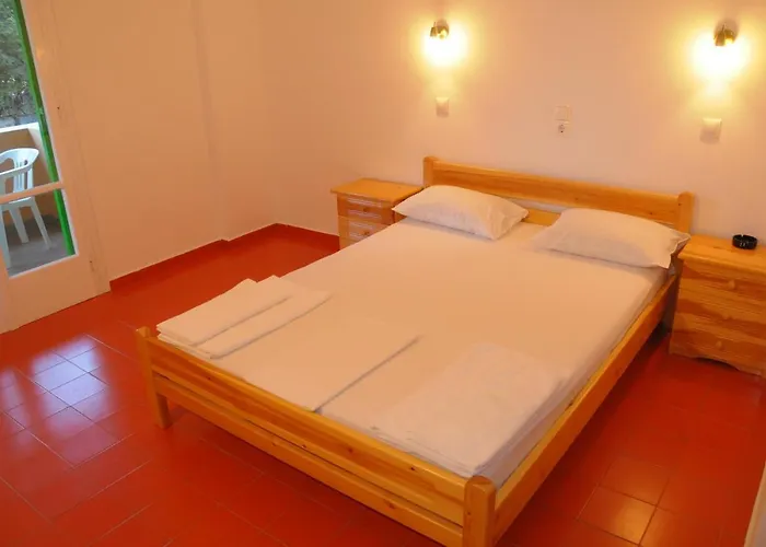 Guest house Chalikias 3*
